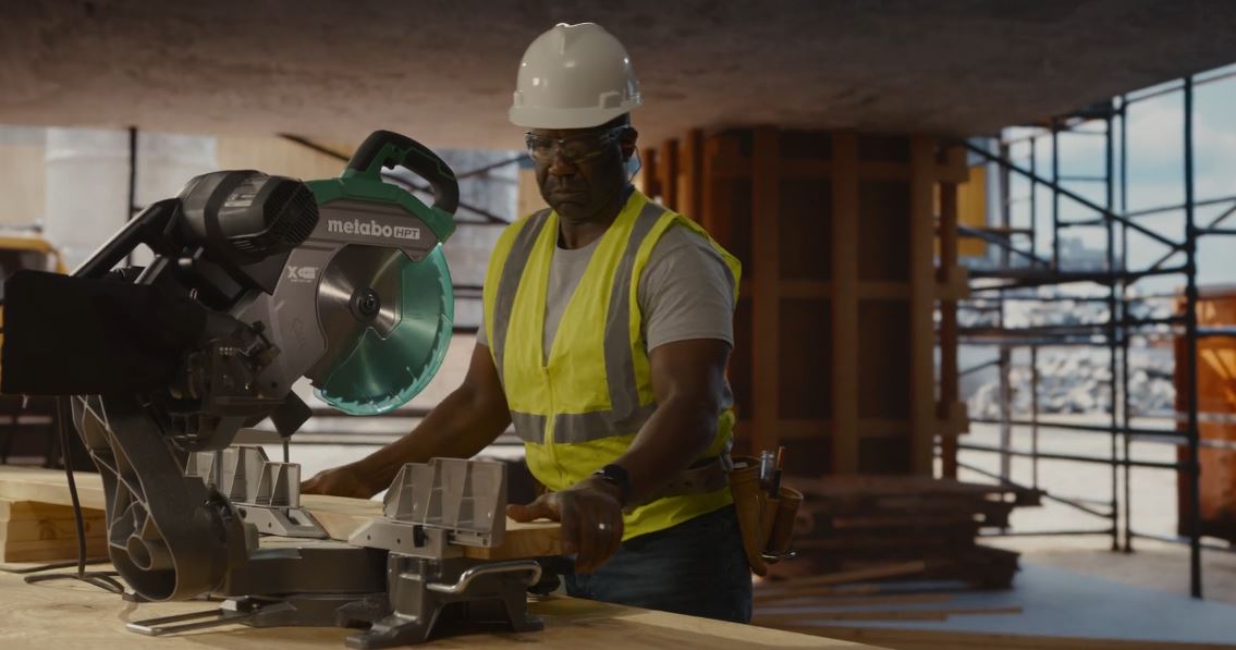 12" Dual Bevel Sliding Miter Saw